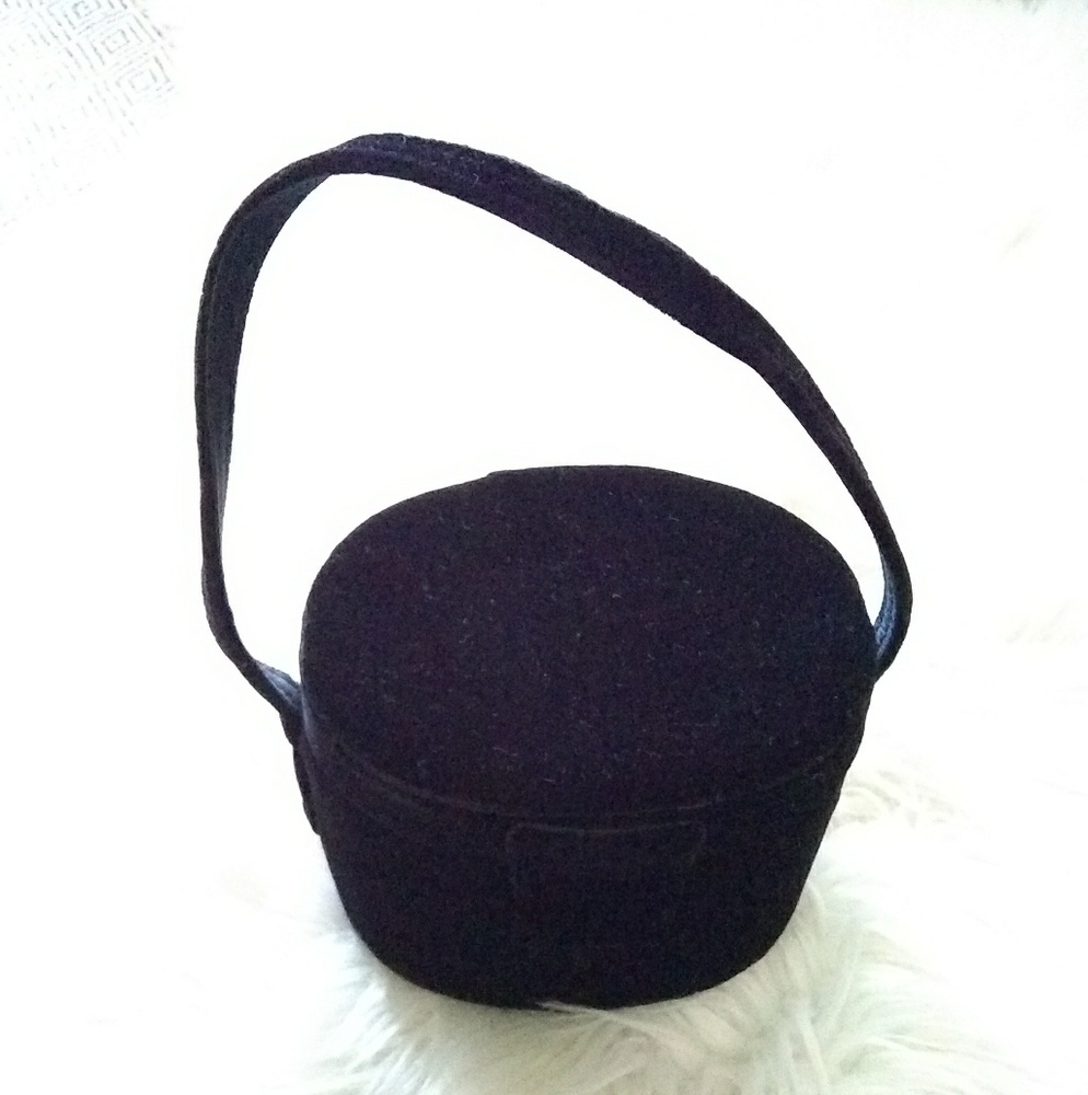 Vanessa VTG velvet gold fancy mini bag - Picture 2 of 8